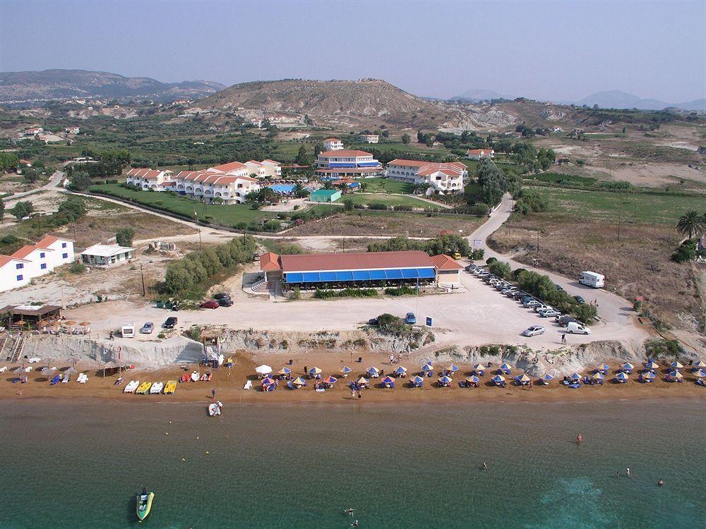 Argile Resort Mantzavináta Esterno foto