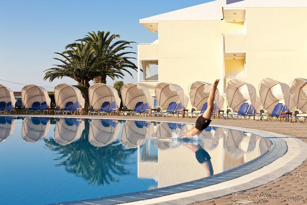 Argile Resort Mantzavináta Esterno foto