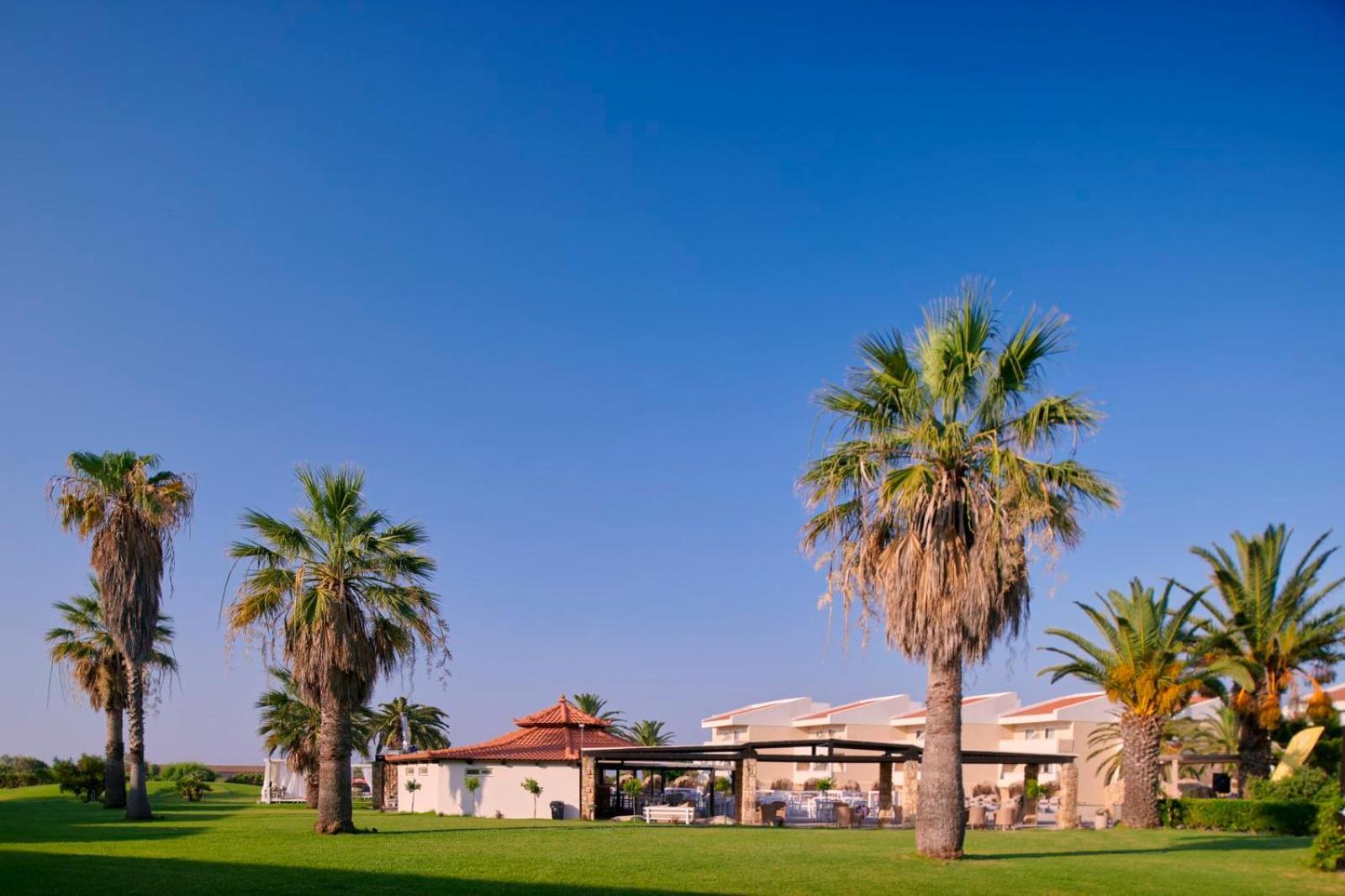 Argile Resort Mantzavináta Esterno foto