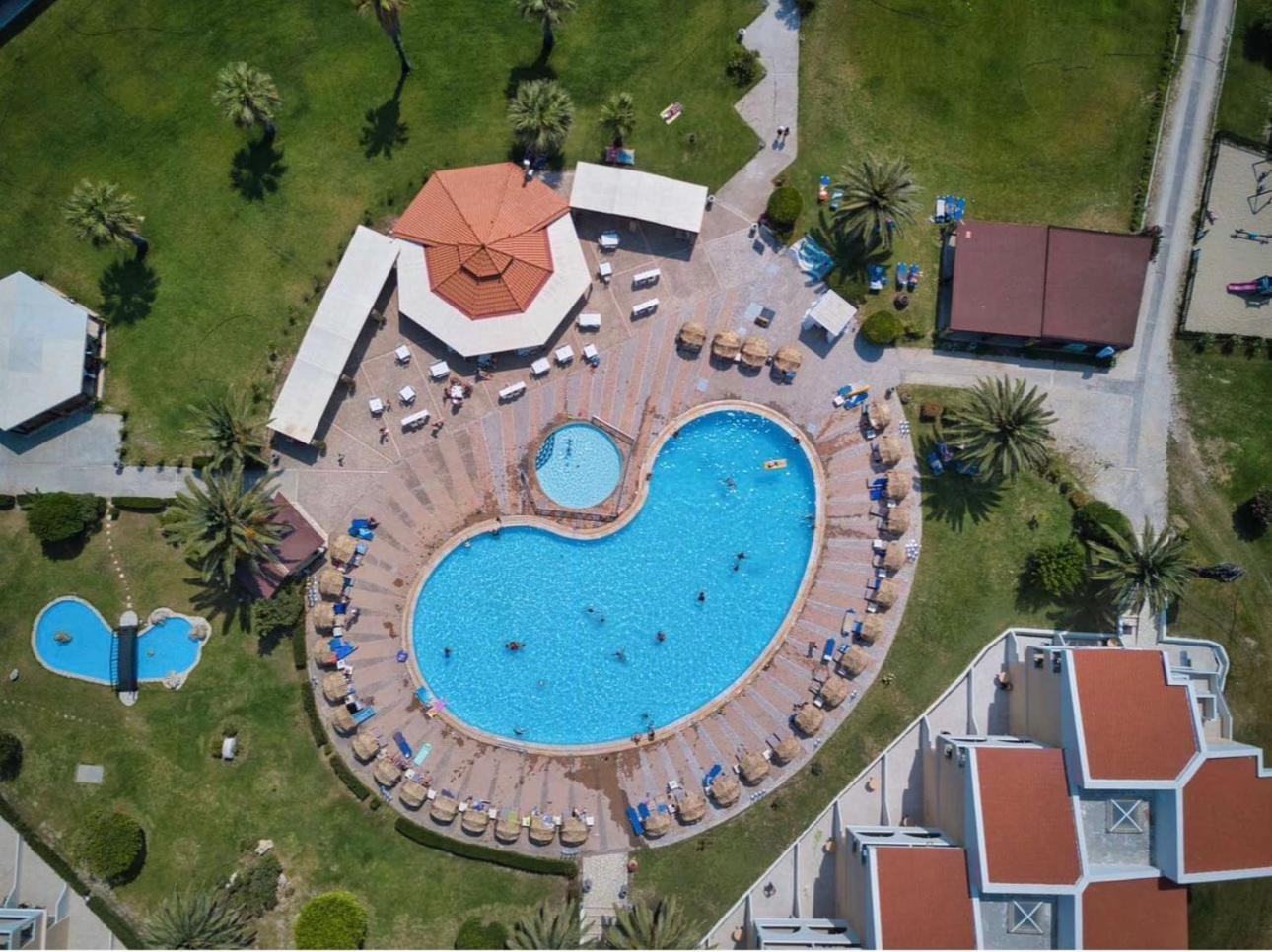 Argile Resort Mantzavináta Esterno foto